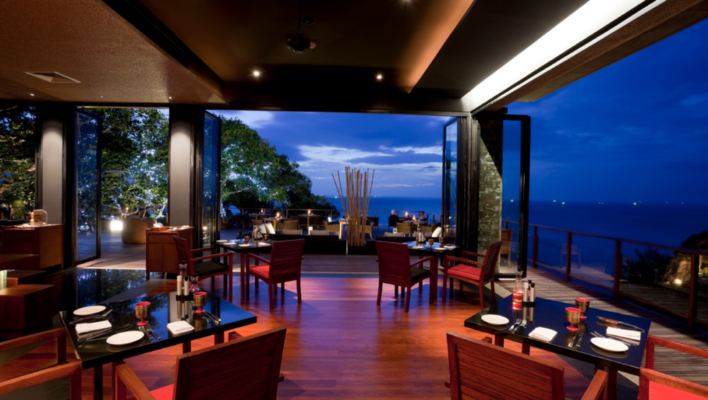 Best Beachfront Seafood Dining in Phuket: Top Oceanfront Eateries guide by Phuket Tours and Rentals